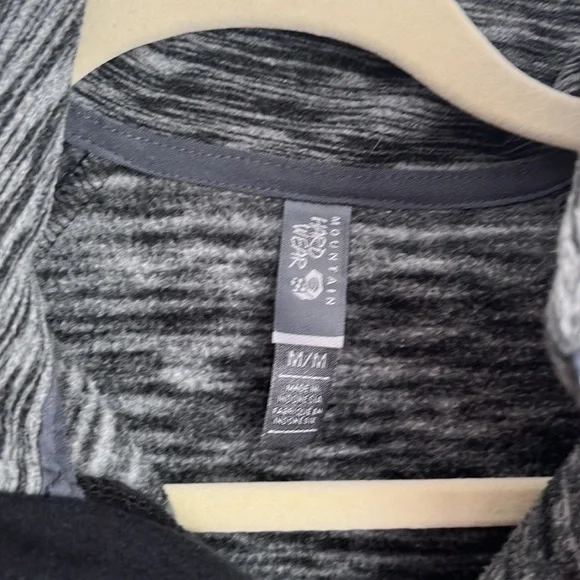 Mountain Hardwear Snowpass Fleece 1/4 Zip - Picture 4 of 8